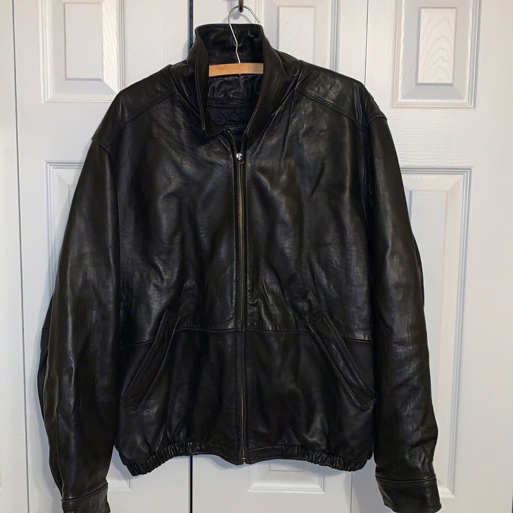 Men’s Black Leather Bomber Jacket